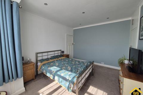 43 Rowan Road, London, SW16 5JF