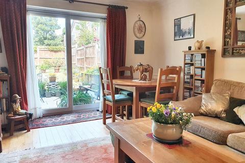 6 Couzens Close, Chipping Sodbury, Bristol, BS37 6BT