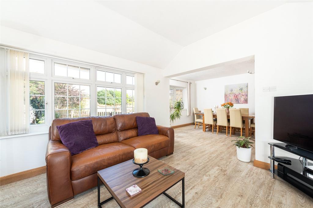 Dining/Family Room