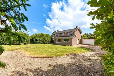 4 bedroom detached house for sale, Fishbourne Road West, Chichester, PO19