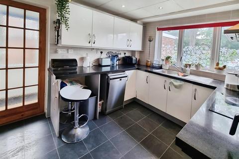 15 Alldicks Road, Hemel Hempstead, HP3 9JJ