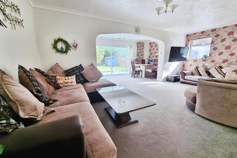 15 Alldicks Road, Hemel Hempstead, HP3 9JJ
