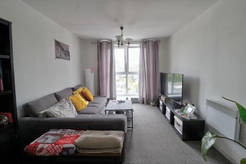 2 bedroom flat to rent, Edinburgh Gate, Harlow CM20