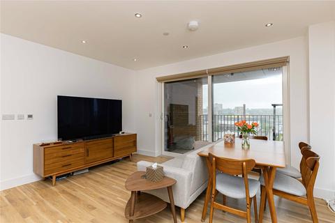 3 bedroom apartment for sale, Lismore Boulevard, Colindale Gardens, Colindale, NW9