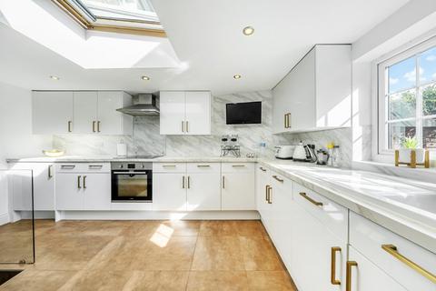 undefined, Lower Road, Deptford, London, SE8