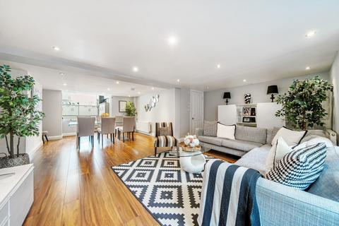 5 bedroom end of terrace house for sale, Lower Road, Deptford, London, SE8