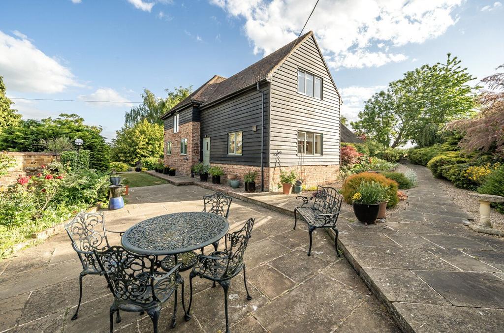 Lodge Terrace