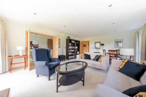 2 bedroom apartment for sale, Little Trodgers Lane, Mayfield