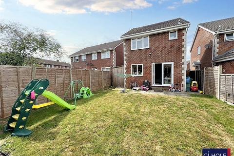 3 bedroom detached house for sale, Tribune Place, Abbeymead, GL4