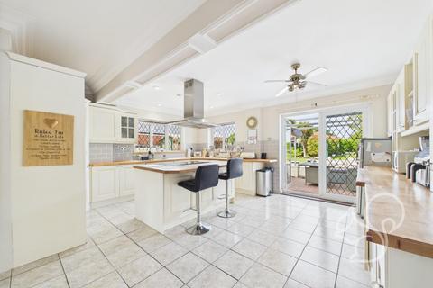 4 bedroom semi-detached house for sale, Coggeshall Road, Marks Tey