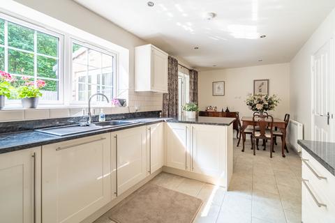 4 bedroom detached house for sale, Houghton Close, Market Weighton