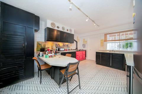 6 bedroom house for sale, Willow Road, London NW3
