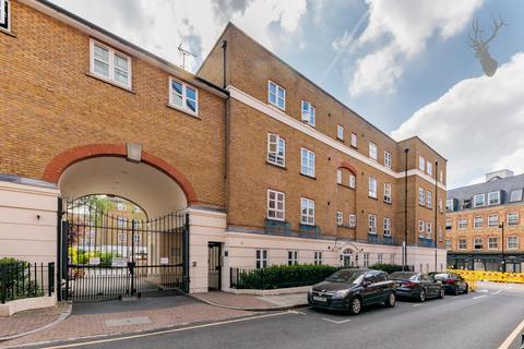 18 Fuller Close, London, E2 6DX