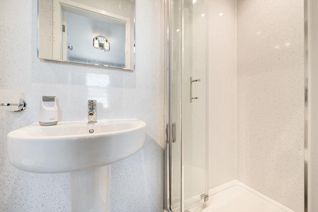 En suite shower room