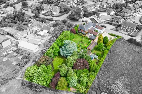 5 bedroom cottage for sale, Saddlers Cottage, Warton Lane, Austrey, Warwickshire