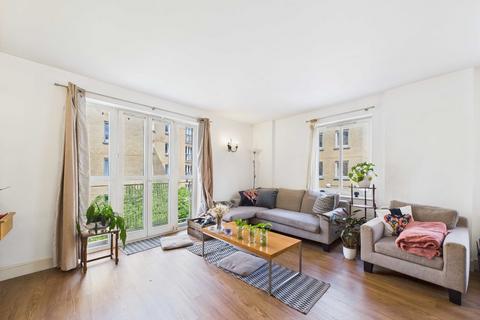 2 bedroom apartment for sale, Cornell Building, London