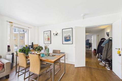 2 bedroom apartment for sale, Cornell Building, London