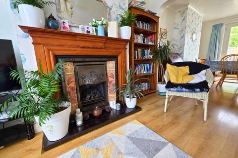 3 bedroom semi-detached house for sale, Wardcliffe Road, Weymouth