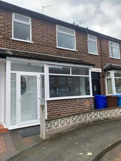 3 bedroom terraced house for sale, Stanhorne Avenue, Manchester