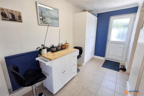 34 Freston, Paston, Peterborough, PE4 7EN
