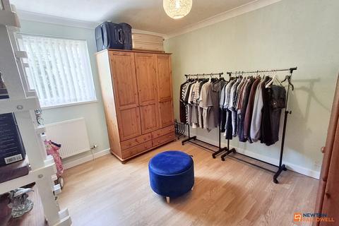 34 Freston, Paston, Peterborough, PE4 7EN