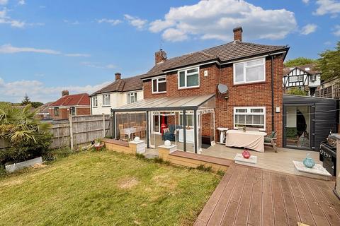 14 Whitefield Avenue, Purley, CR8 4BG