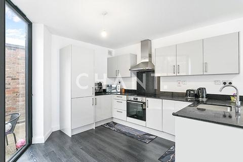 2 bedroom apartment for sale, Spencer Road, Acton, London, W3
