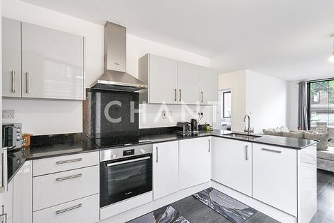 2 bedroom apartment for sale, Spencer Road, Acton, London, W3