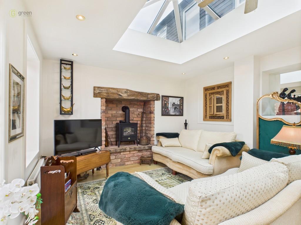 Cam03830 g0 pr0161 still022