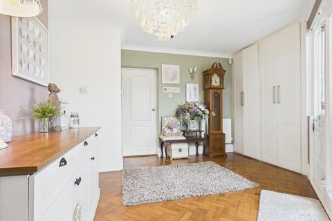 6 Oak Rise, Coleshill, Birmingham, B46 3NJ