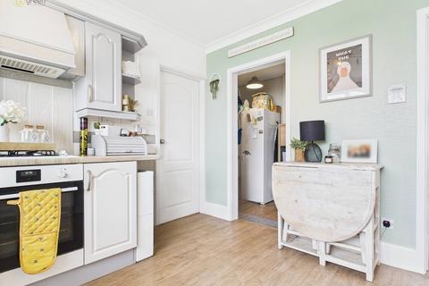 6 Oak Rise, Coleshill, Birmingham, B46 3NJ
