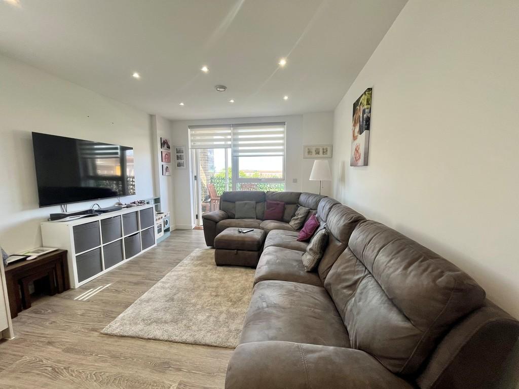 Lounge 1