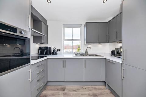 2 bedroom apartment for sale, Woodcock Road, Royston SG8