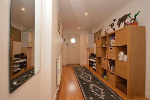 2 bedroom terraced house for sale, CENTRAL RYDE