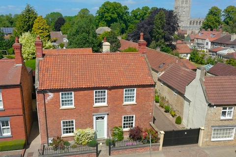 undefined, Westgate, Doncaster DN11