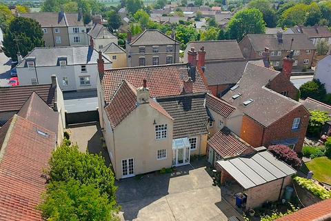 undefined, Westgate, Doncaster DN11