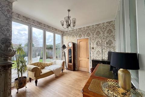4 bedroom detached bungalow for sale, Inchbrook Road, Kenilworth