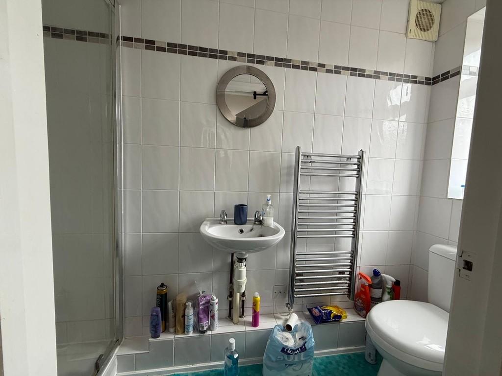 101 portland street ensuite