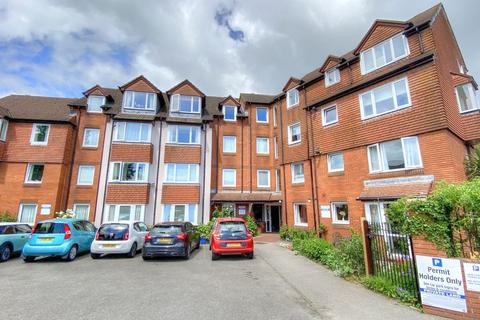 undefined, Charles Street, Petersfield GU32