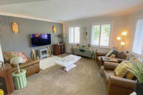 undefined, Charles Street, Petersfield GU32