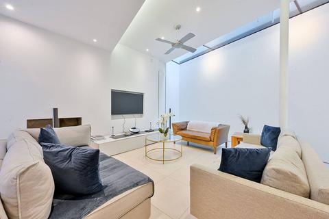 3 bedroom house for sale, Hesper Mews, South Kensington, London, SW5