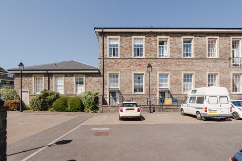 3 bedroom maisonette for sale, Muller House, Bristol BS7