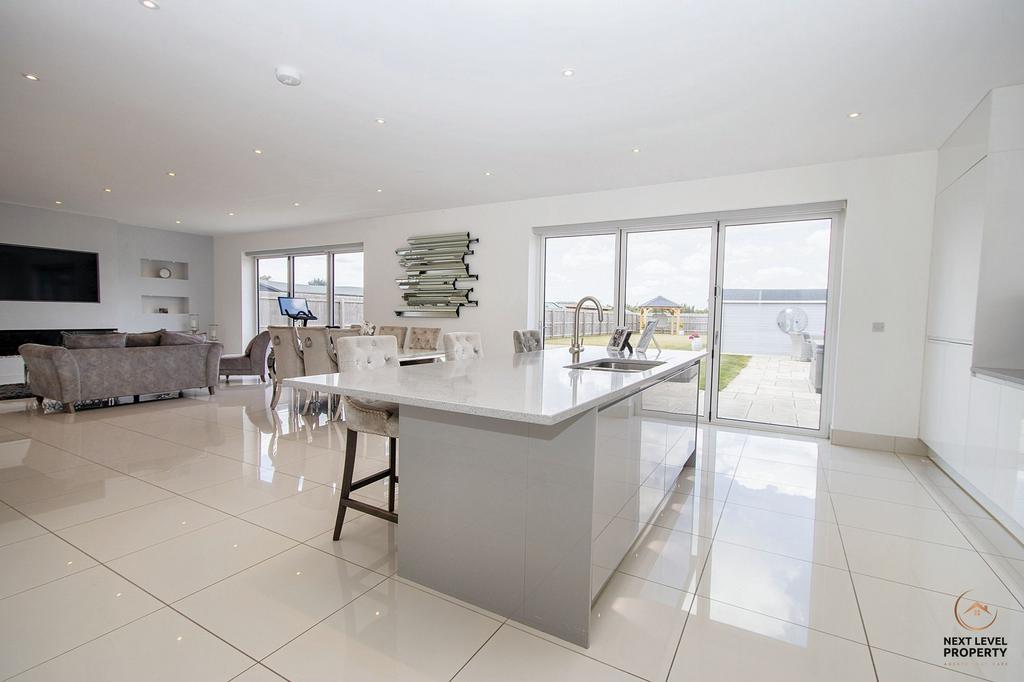 Kitchen/Family Room