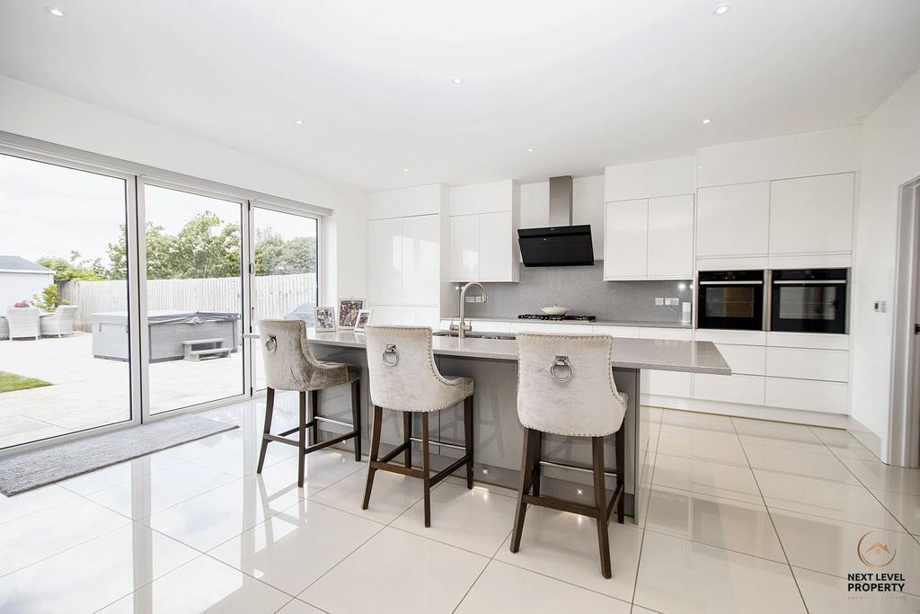 Kitchen/Family Room