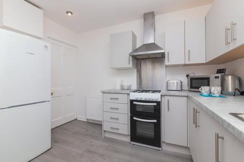 33 Keystone Road, Milngavie, Glasgow, G62 6JF