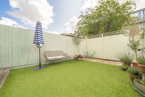 119 Balfour Road, London, W13 9TW