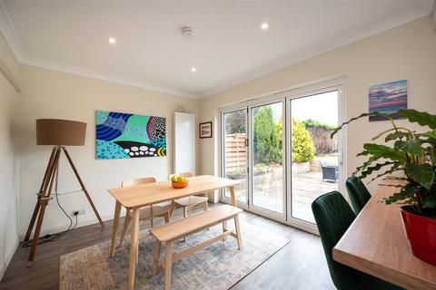 26 Douglas Road, Longniddry, EH32 0LJ