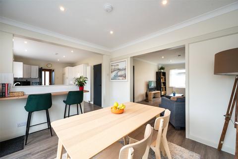 26 Douglas Road, Longniddry, EH32 0LJ