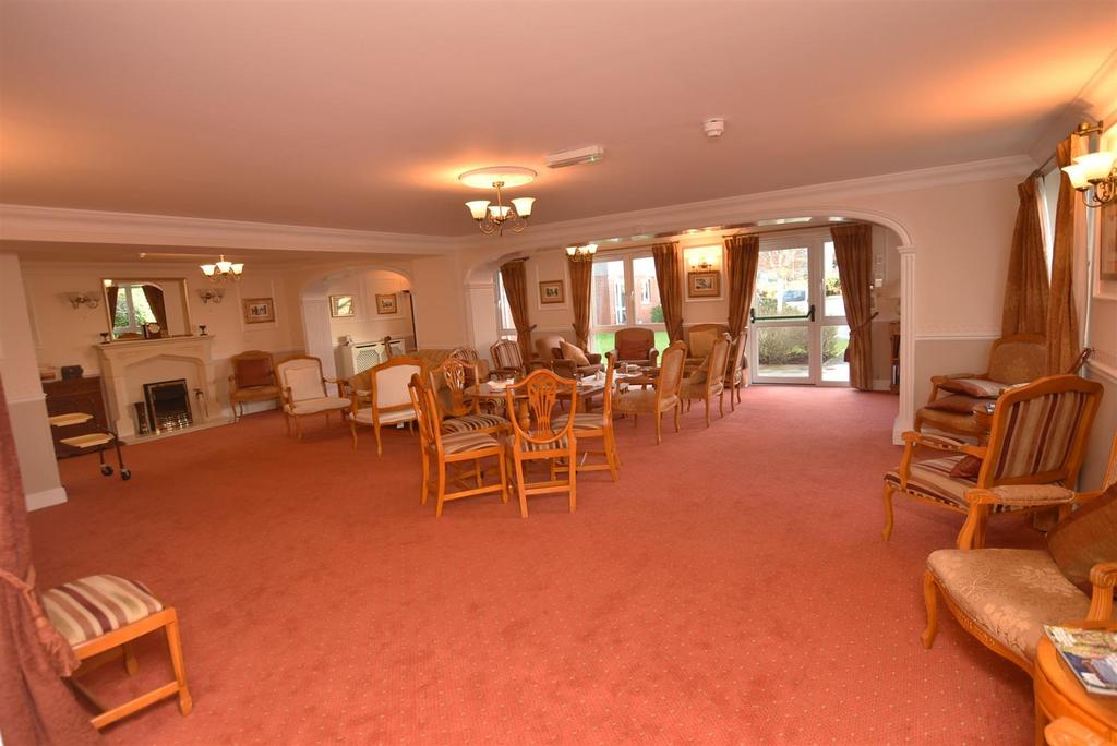 Communal Lounge