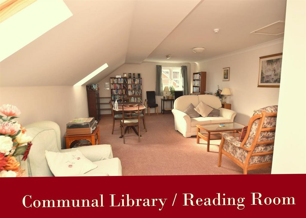 Communal Library/Reading Room